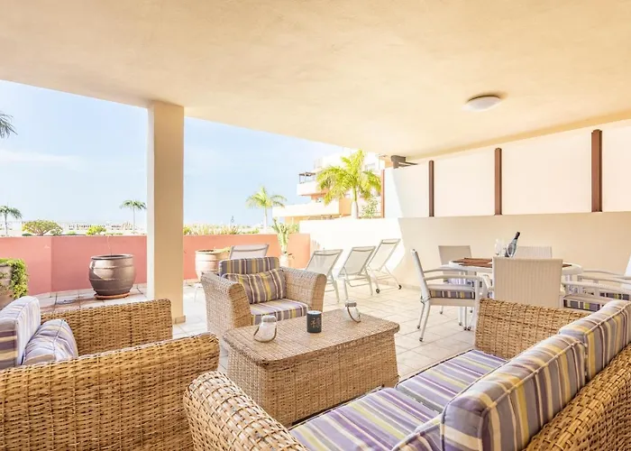 Terrazas Del Duque Sunset Apartment